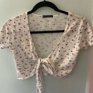 Brandy Melville floral thermal wrap top